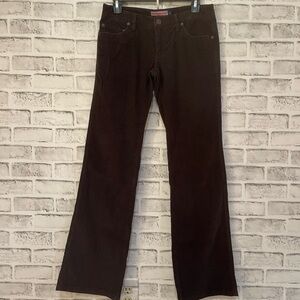Women’s Vineyard Vines brown straight cut corduroy pants Size 2